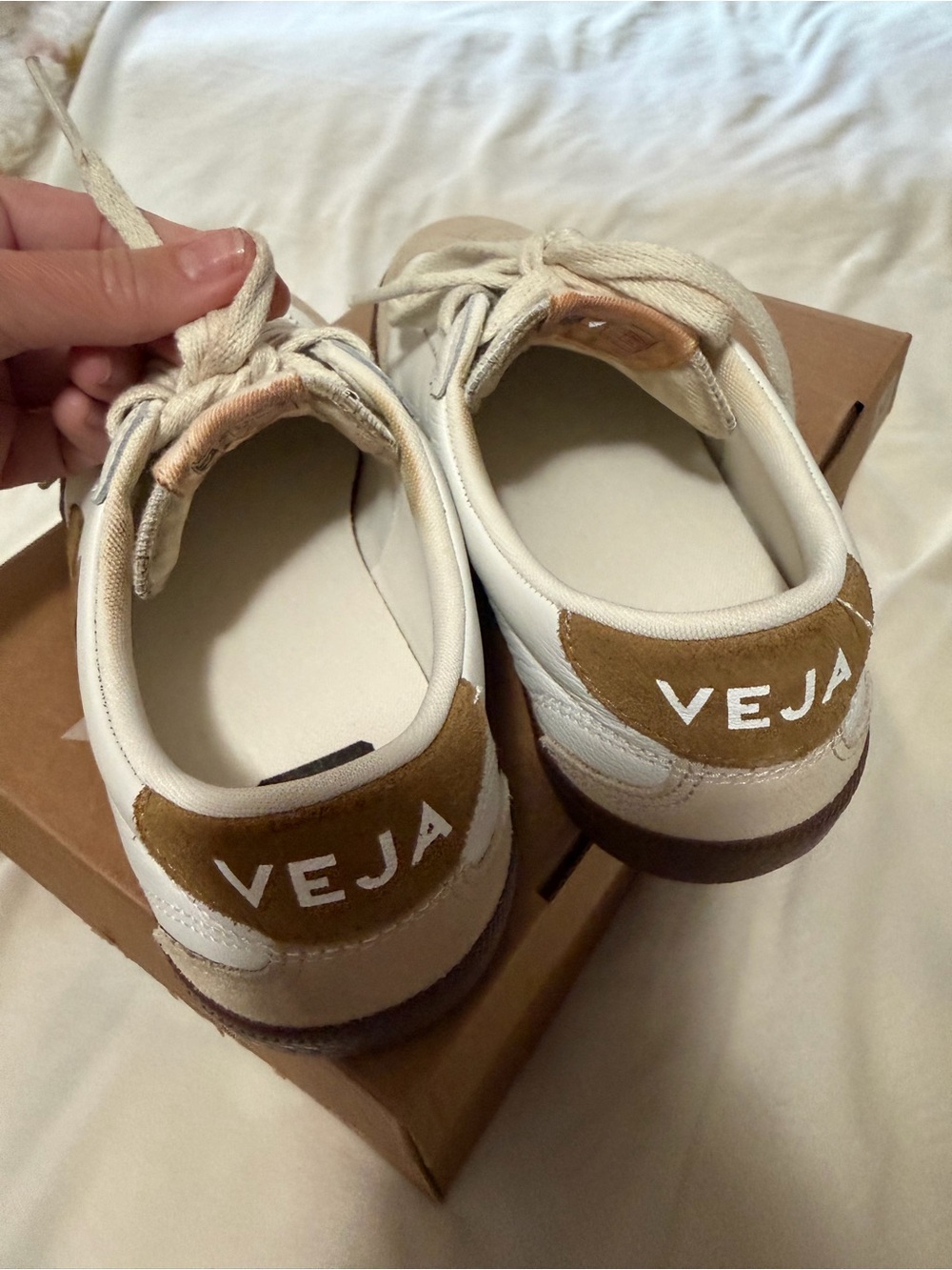 Veja Volley Leather Sneakers Tennis Shoes - White, Tent & Bark Women’s 7 - Picture 5 of 8